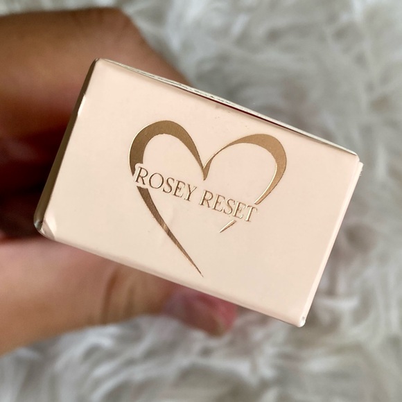 BeautyCreations - Liquid Blush - Picture 9 of 10